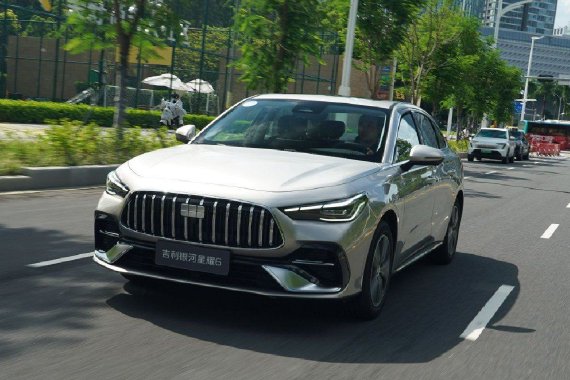 打造全能家轿标杆 银河星耀6试驾体验