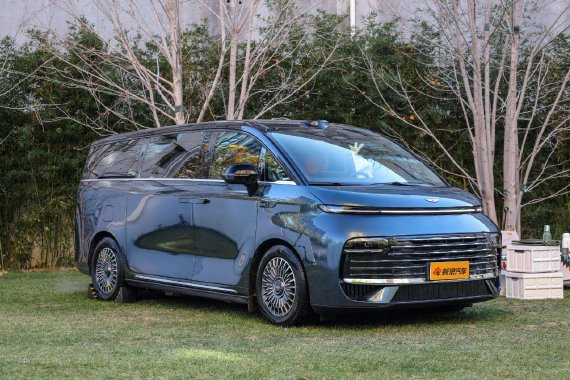 移动大平层 座座皆C位 体验吉利银河V900