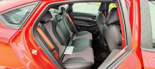 10万块就能享受驾驶乐趣？吉利缤瑞COOL有这么神吗？