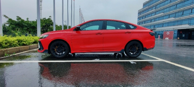 10万块就能享受驾驶乐趣？吉利缤瑞COOL有这么神吗？