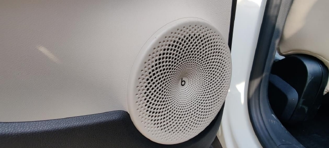 闭着眼睛都能开出奔驰的感觉 试驾smart精灵 #1