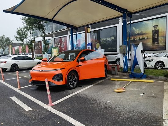 谁说电动车不能跑长途？880km，开小鹏G6去见老朋友！