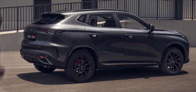 新卷王长安欧尚X5 PLUS怎么选