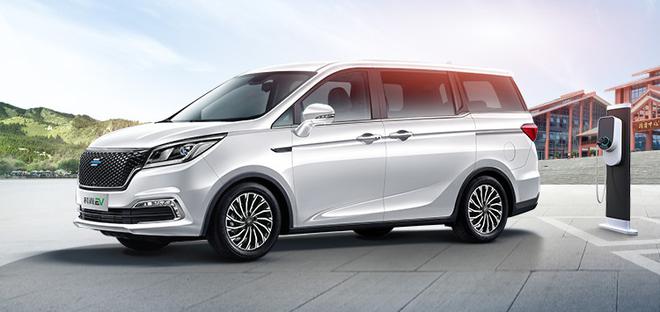 长安欧尚科尚EV 补贴后售16.68万元/X7EV 补贴后预售16.99-18.99万元