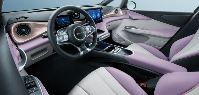 “十万级纯电精品”比亚迪海豚萌动上市，四款车型售价9.38万元-12.18万元