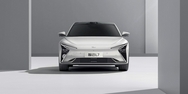 给你一双会说话的眼睛：智己L7智能车语系统解读