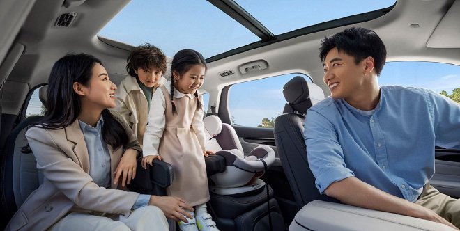 智能四驱+七座，福特锐界L新款上市，售价24.98万元打造出游神器