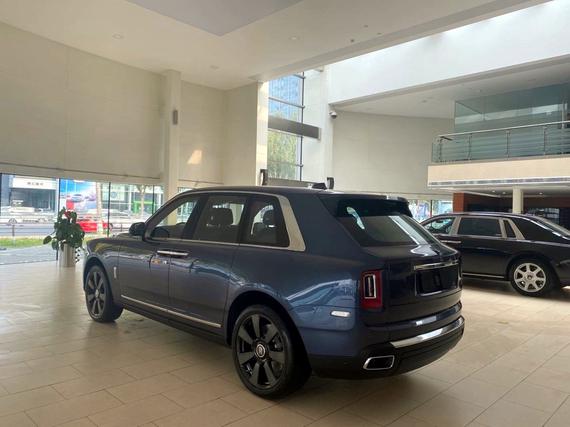 全新劳斯莱斯库里南SUV经典魅力沉稳绅士