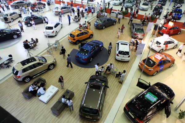 《听见》：剧变时刻 疫情怎样影响了汽车消费？