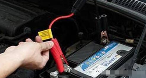 真相！为啥天气一变冷车就“打不着” 