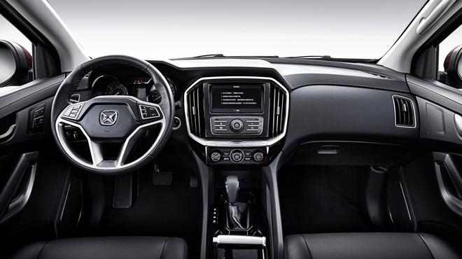 搭载2.0LGTDi动力全新驭胜S350携电商亮相