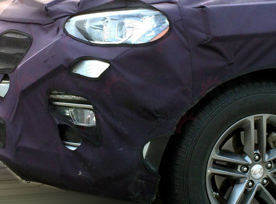 多项配置升级 北京现代改款新胜达谍照