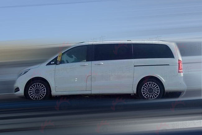 国产奔驰V级无伪谍照曝光