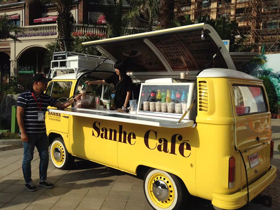 中国国际名城经典汽车巡礼在海南