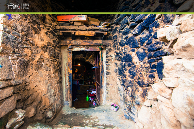 行家：穿越北纬38度神秘藏地