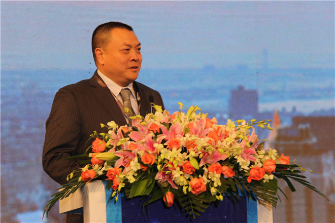 美国亚特博思董事长 刘建军