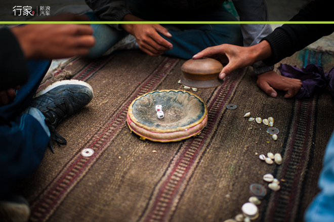 行家：穿越北纬38度神秘藏地