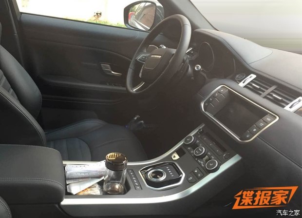 配全LED大灯 国产新款揽胜极光谍照