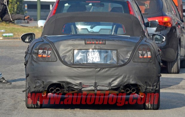 菲亚特124 Spider Abarth版谍照曝光