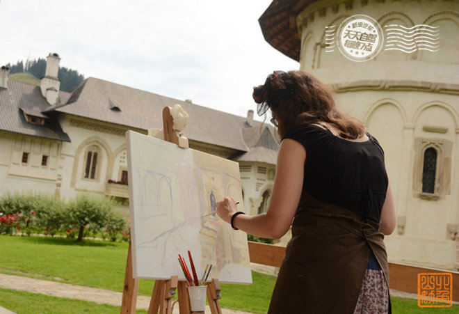 总能遇到在此写生的“画家”。