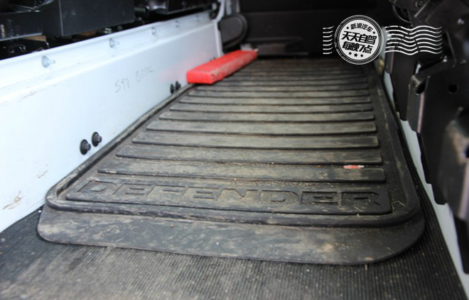 自驾|不服来辩！环冰岛自驾必须路虎卫士