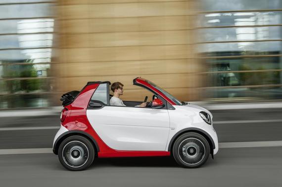 新smart fortwo敞篷版英国上市 13万元起