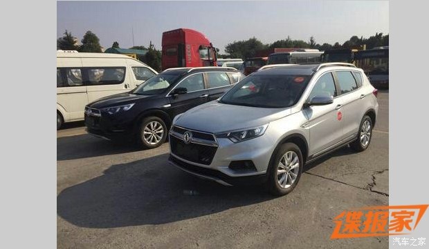 预计明年上市 东风风度MX5无伪装谍照