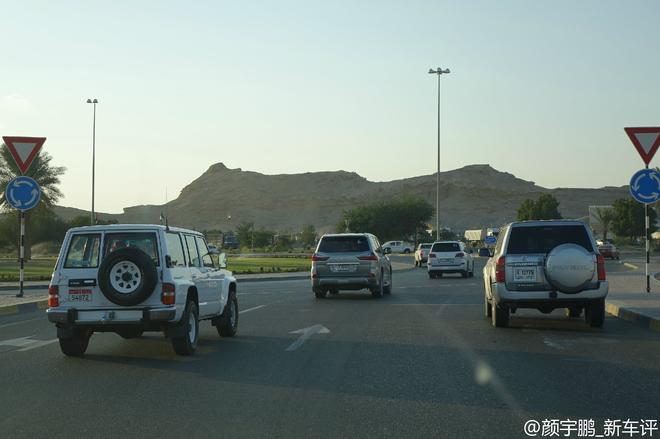 黄金车都能造 真好奇中东富国人开什么车
