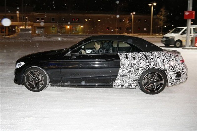 奔驰C级敞篷谍照曝光日内瓦车展亮相