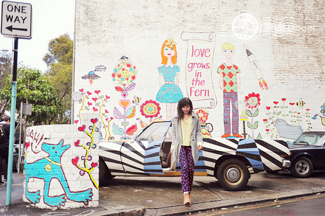 自驾|美女自驾盘点 开最猛的车拍最美的照 