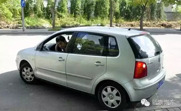 5种感觉很帅其实很伤车的动作！躺着中枪