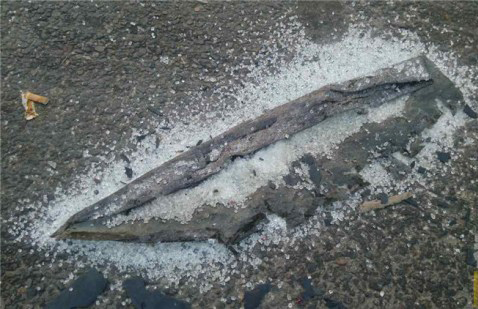 120救伤员遇“路怒”司机 男子抽刀便砍