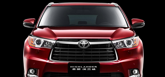 跟他比尺寸，你被甩了8条街