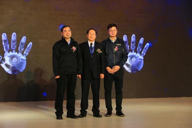 萨瓦纳穿越版200台订单签约仪式广州举行