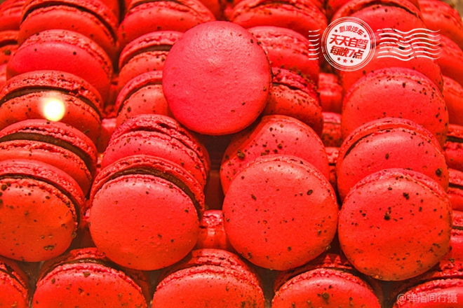 自驾|有钱没钱走两步 人人都是巴黎街头明星