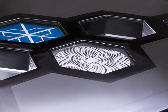 基于Mirai研发 丰田高科技概念车亮相北美