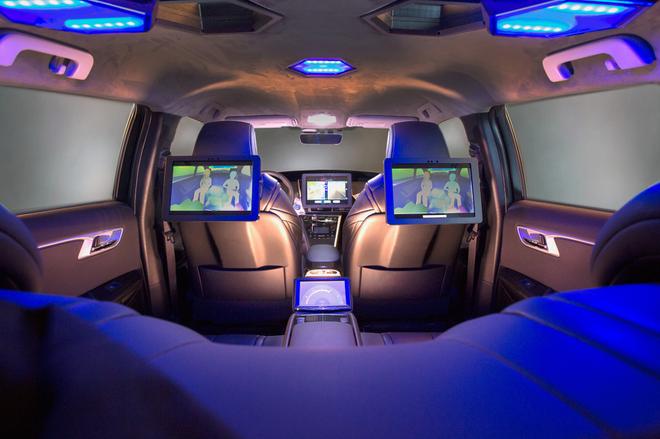 基于Mirai研发 丰田高科技概念车亮相北美