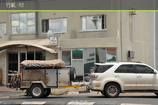 行家|南非街头千奇百怪的拖车文化