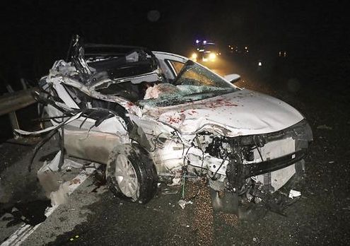 男子驾车致副驾死亡 将尸体挪到驾驶座顶包