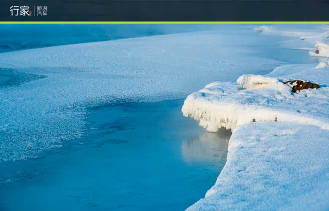 寒潮惊人！泼洒一杯开水瞬间成冰的震撼