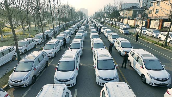 长安欧尚南京激情上演“千人交车盛典”