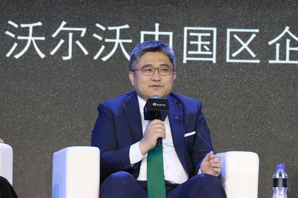 北京梅赛德斯-奔驰销售服务有限公司销售与市场营销执行副总裁 段建军