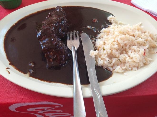 自驾|除了街头甲壳虫 墨西哥人最爱炸昆虫