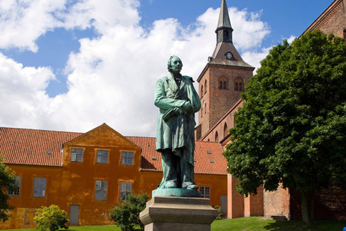 春节不撞旅行地 这里又奢又适合全家出游