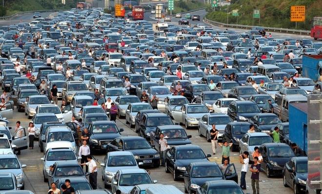 专家发言：治理堵车首先要告别汽车依赖