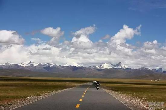 惊人神似！中国109国道VS美国66号公路