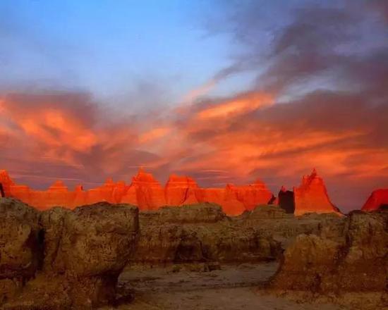 惊人神似！中国109国道VS美国66号公路