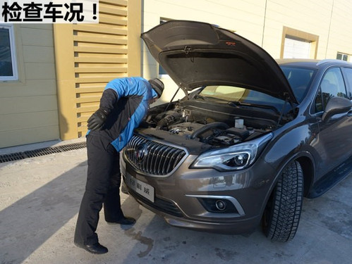 别拿生命当儿戏！高速公路行车注意事项