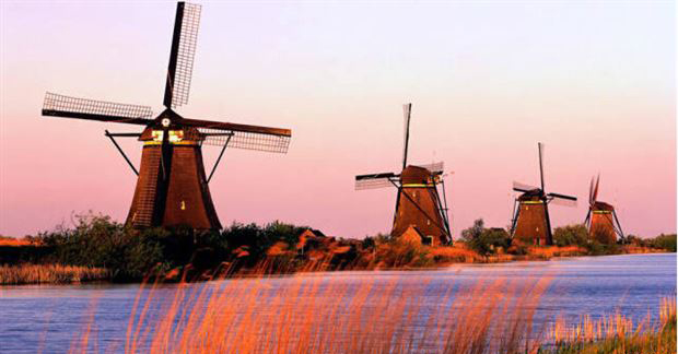 2016最适合自驾游国家 国外合法驾车攻略