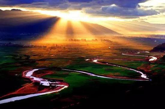 没欣赏过这些美景 你就没自驾过云南